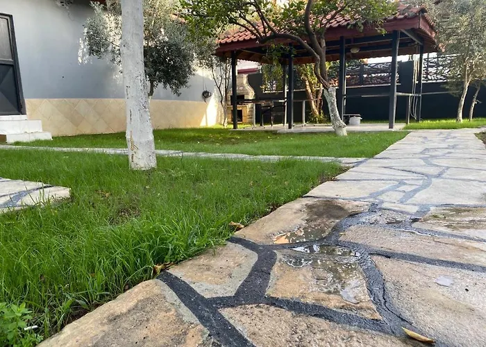 Hakan Side